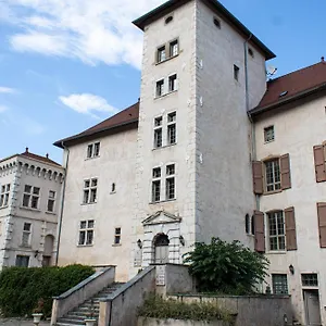 Tempologis - Chateau De La Rochette Appart hôtel